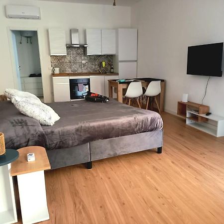 Casa Delle Begonie Apartment Rome Bagian luar foto